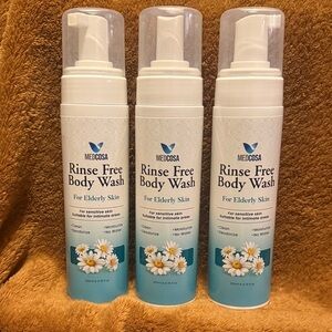 NEW SEALED 3 pack Rinse Free Body Wash for Elderly Skin - Medcosa